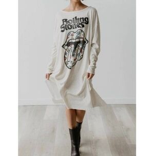 Women's Cream Graphic Dress